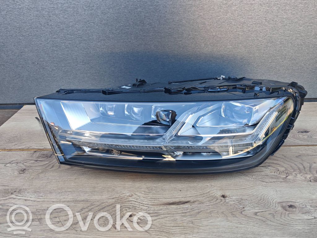 Audi Q7 4M Scheinwerfer 