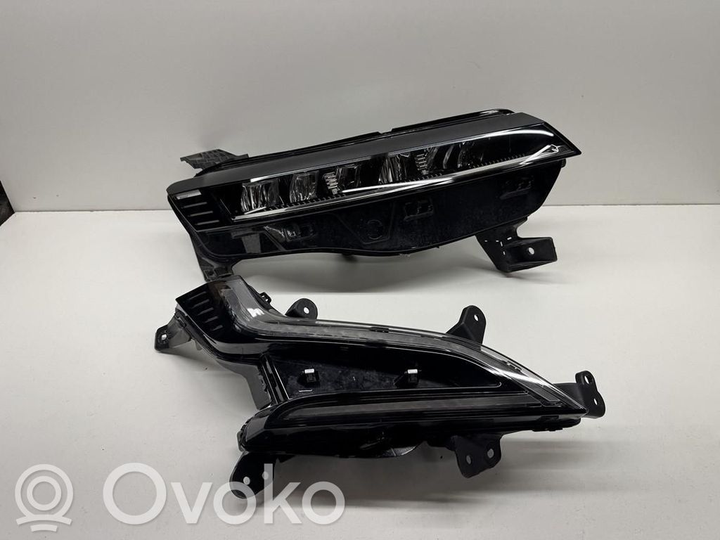 LED Daytime headlight   260103279R,260103279R