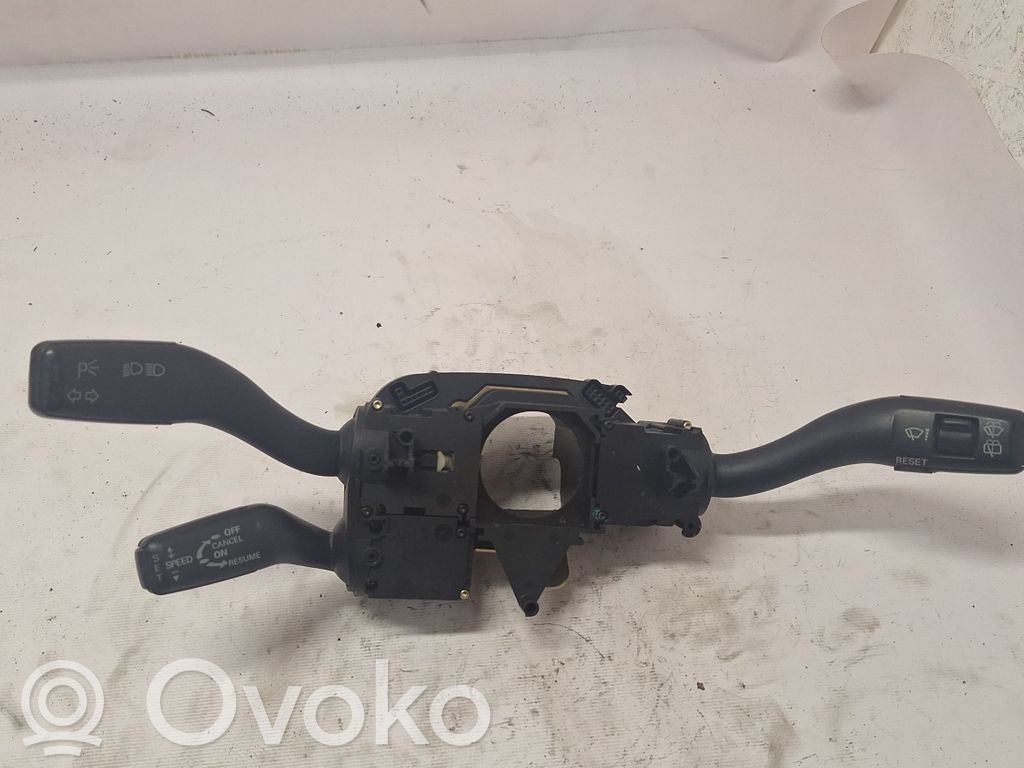 Audi A4 S4 B7 8E 8H Interruptor/palanca de limpiador de luz de giro 