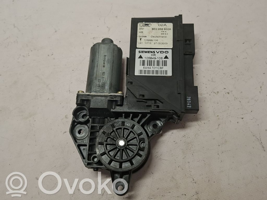 Audi A4 S4 B6 8E 8H Silniczek podnoszenia szyby drzwi tylnych 
