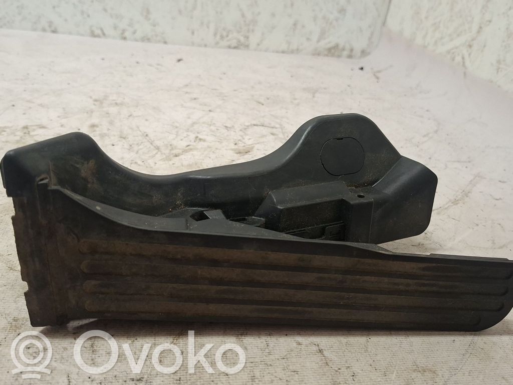 Audi Q3 8U Pedał gazu / przyspieszenia 