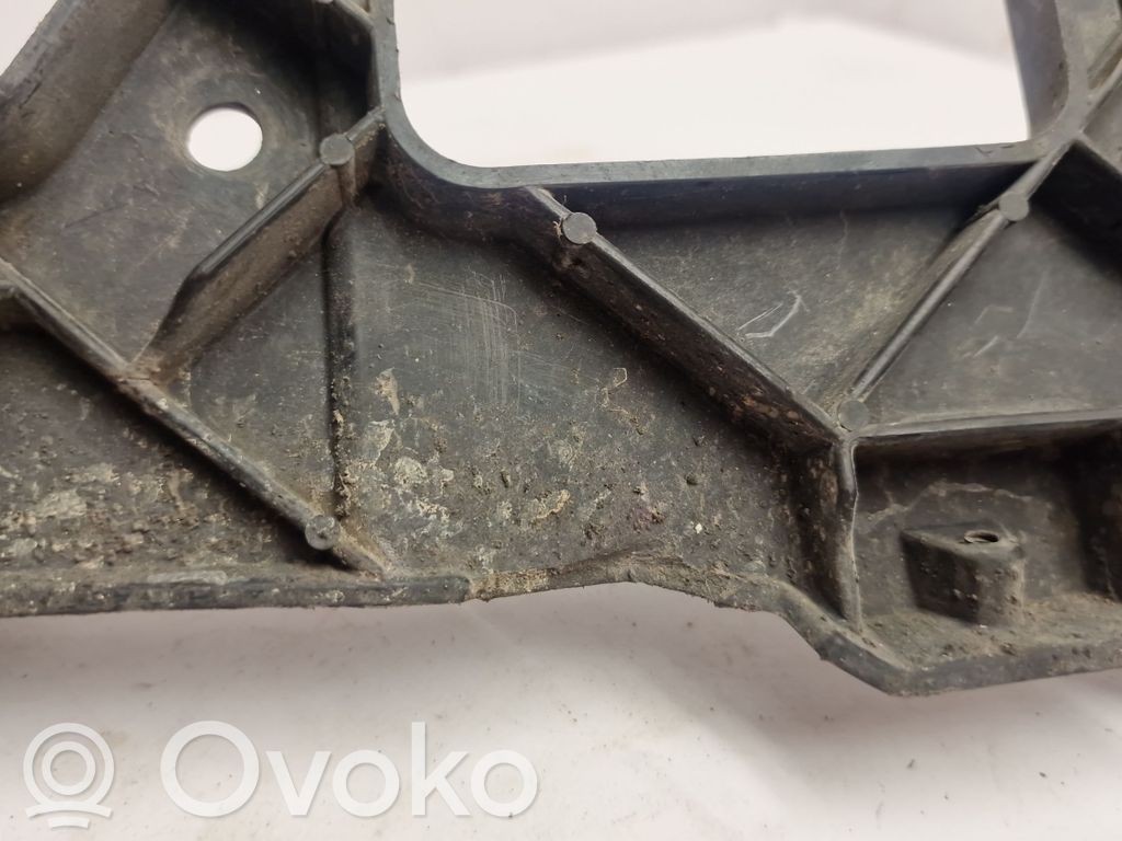 Audi A6 S6 C6 4F Front bumper mounting bracket 