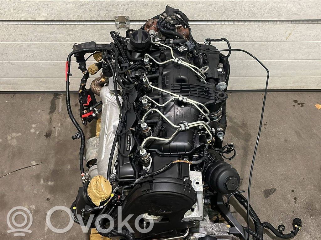 Engine   D5204T7,1234400