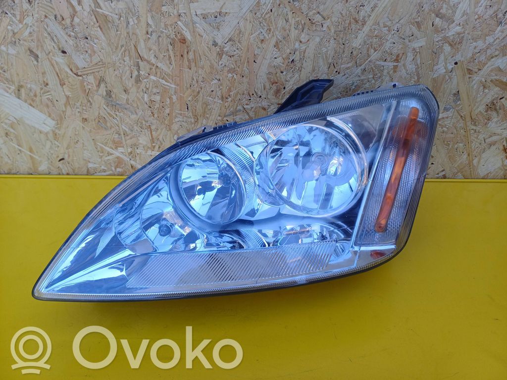 Ford Focus C-MAX Headlight/headlamp 