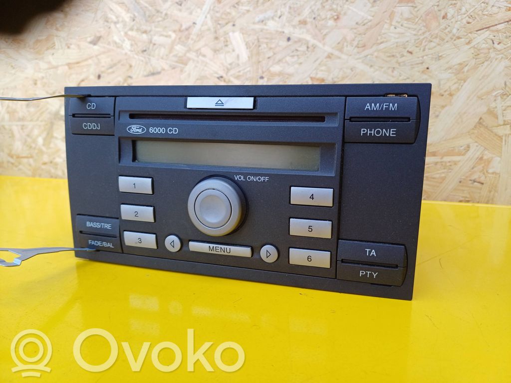 Ford C-MAX I Radio / CD-Player / DVD-Player / Navigation 
