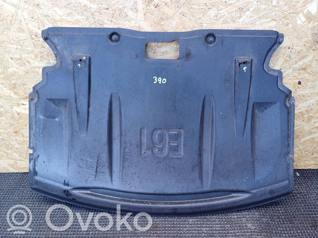 BMW 5 E60 E61 Placa protectora/protector antisalpicaduras motor 