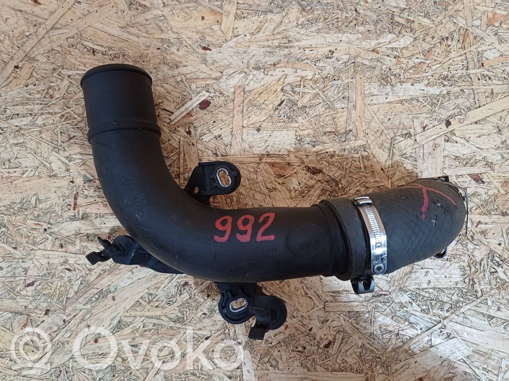 Intercooler hose/pipe   6670971A