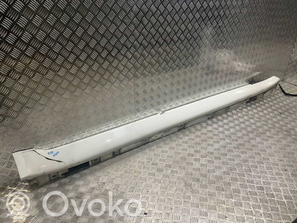 BMW 7 F01 F02 F03 F04 Prag 