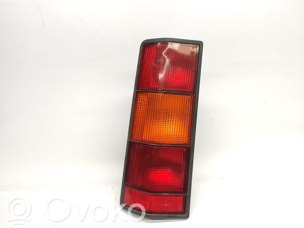 Tailgate rear/tail lights