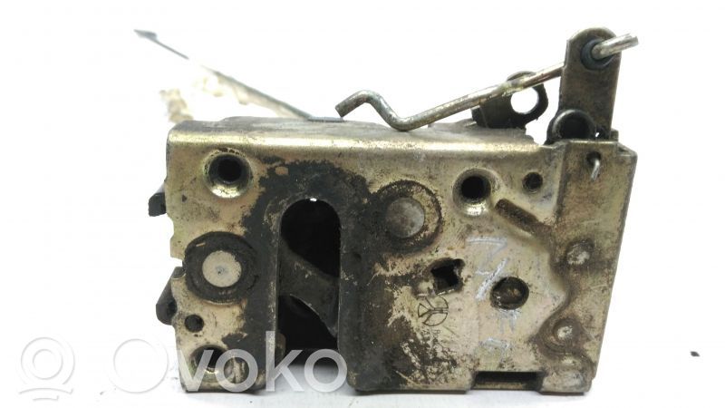 Etuoven lukko