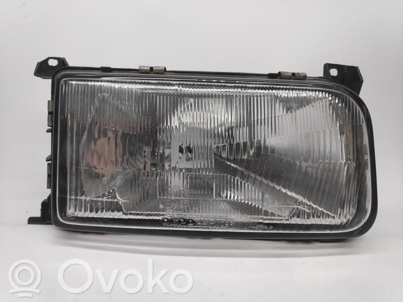 Volkswagen PASSAT B4 Faro/fanale 