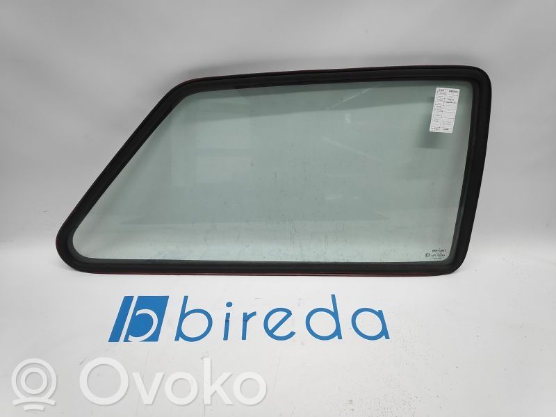 Rear side window   6245RGNH3RQ