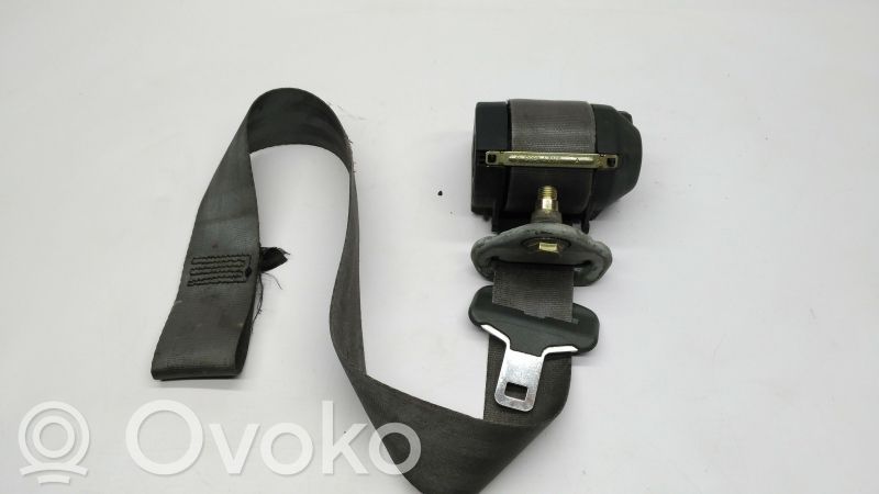 Cinturón delantero   831842H