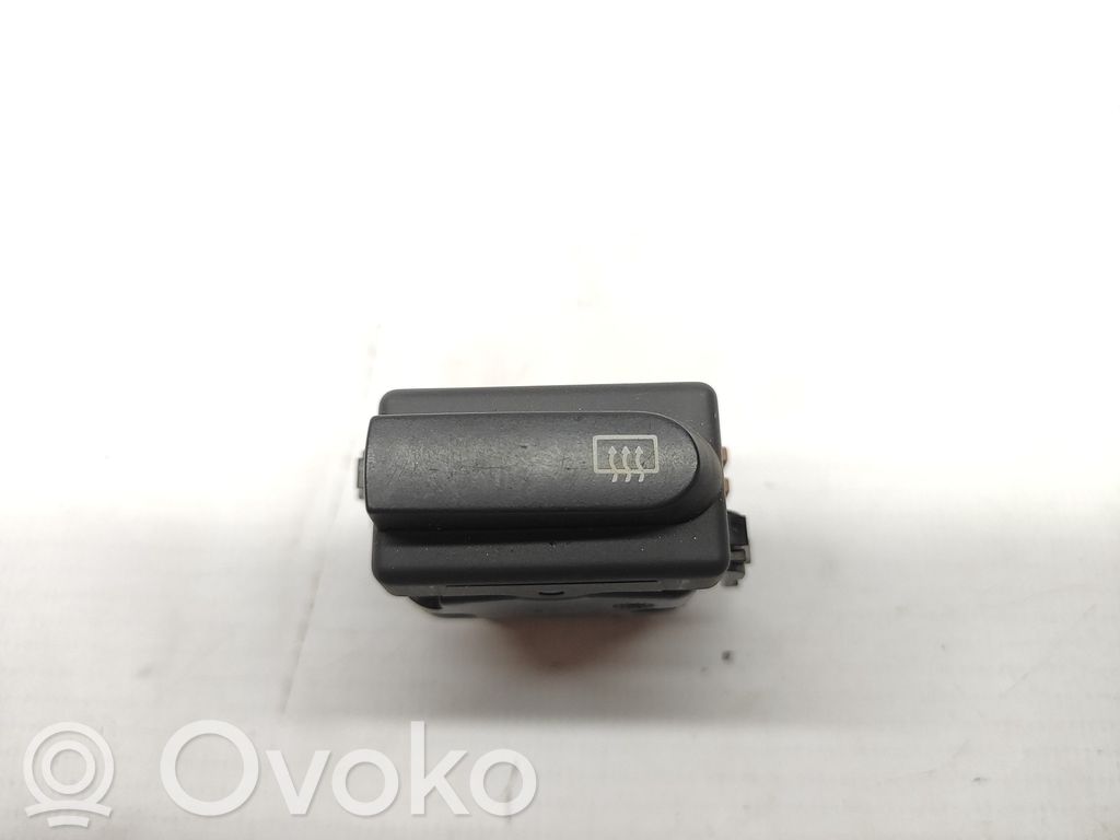 Renault Clio II Windscreen/window heater switch 