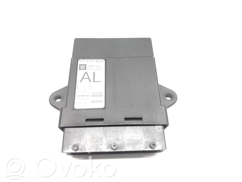 Unité de commande module de porte   13111456AL
