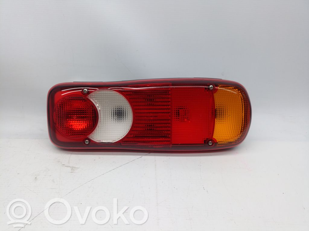 Renault Master II Rear/tail lights 
