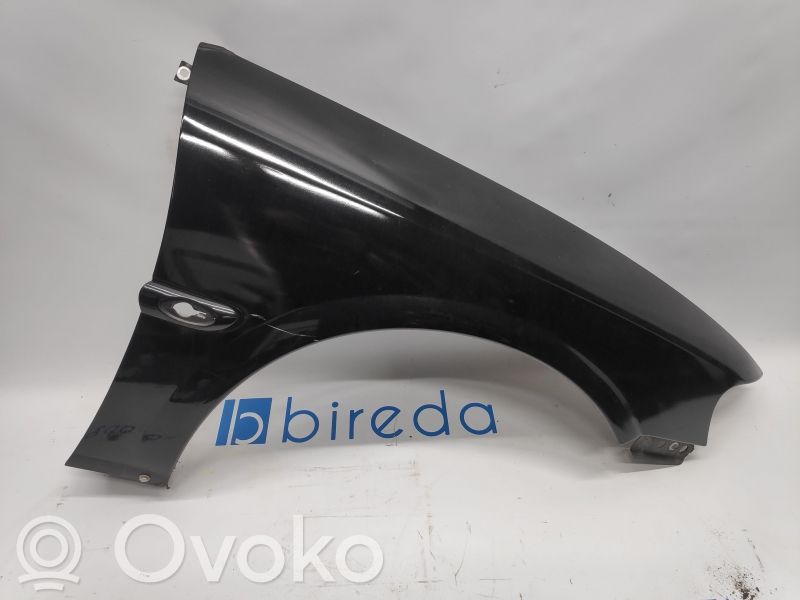 Opel Vectra B Sparnas 