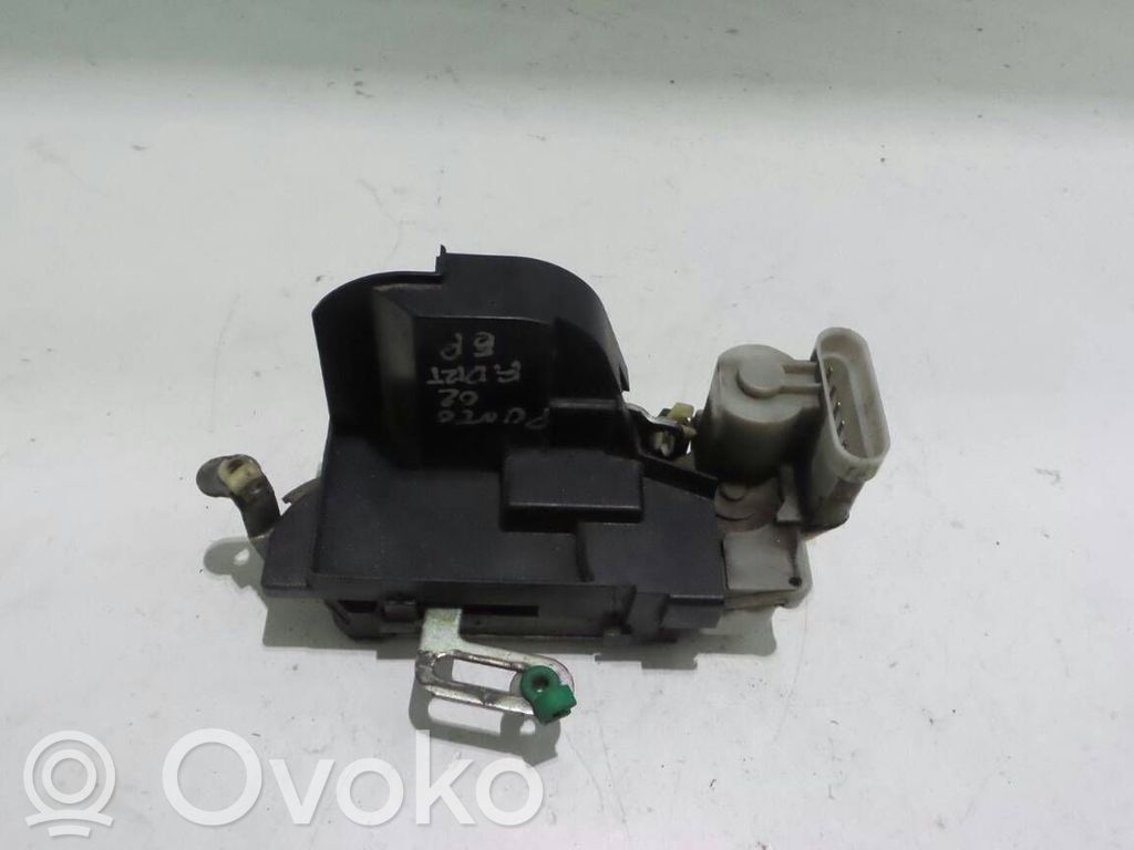 Fiat Punto (188) Priekšpusē slēdzene 