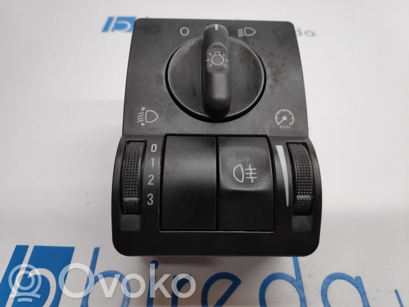 Opel Corsa C Light switch 