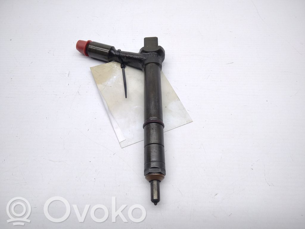 Inyector de combustible   030018