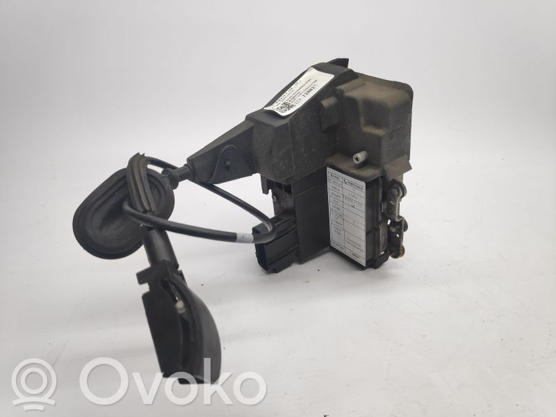Ford Fiesta Takaoven lukko 