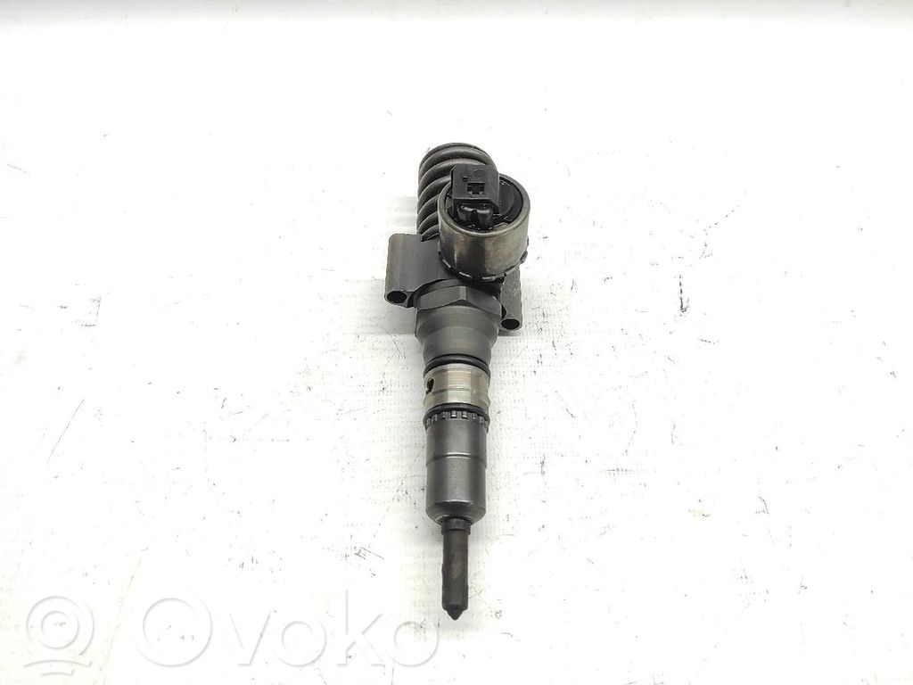 Polttoainesuutin   03G130073G,03G130073GX,1UNIDADE