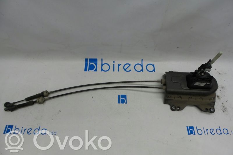 Opel Corsa D Lewarek zmiany biegów / dolny 