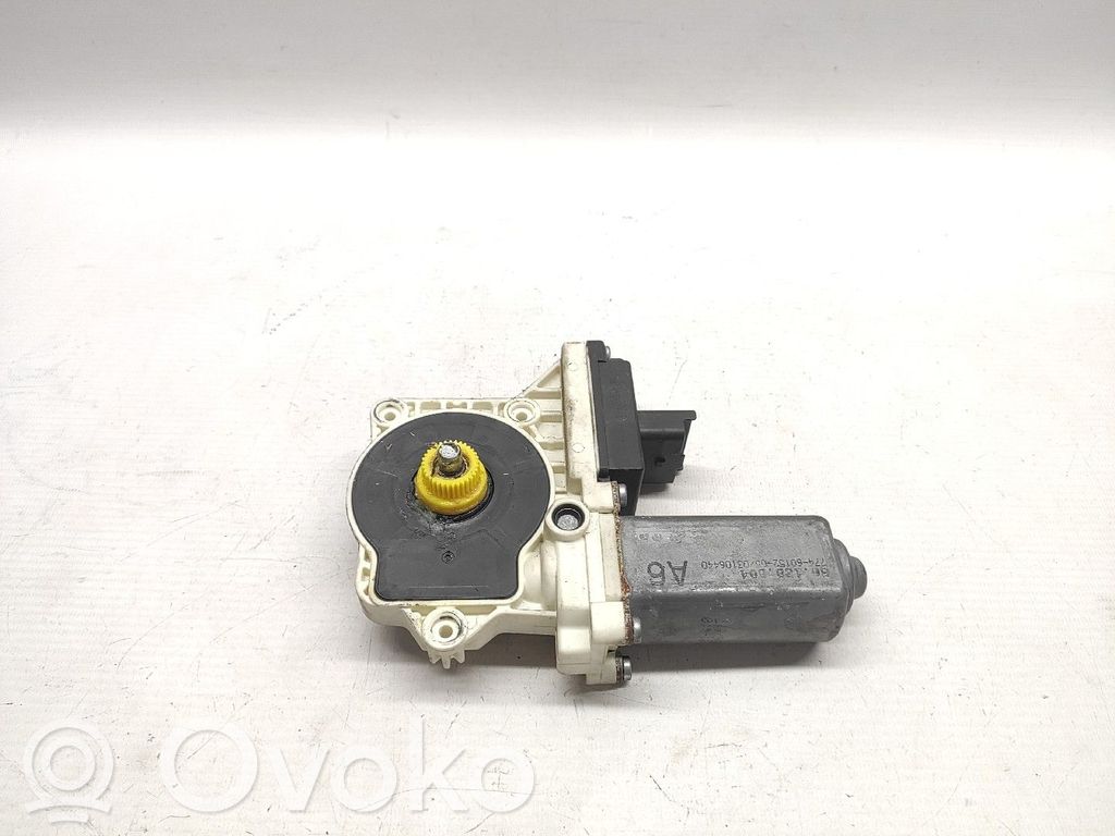 Priekšpusē loga pacēlāja motoriņš   7746015205