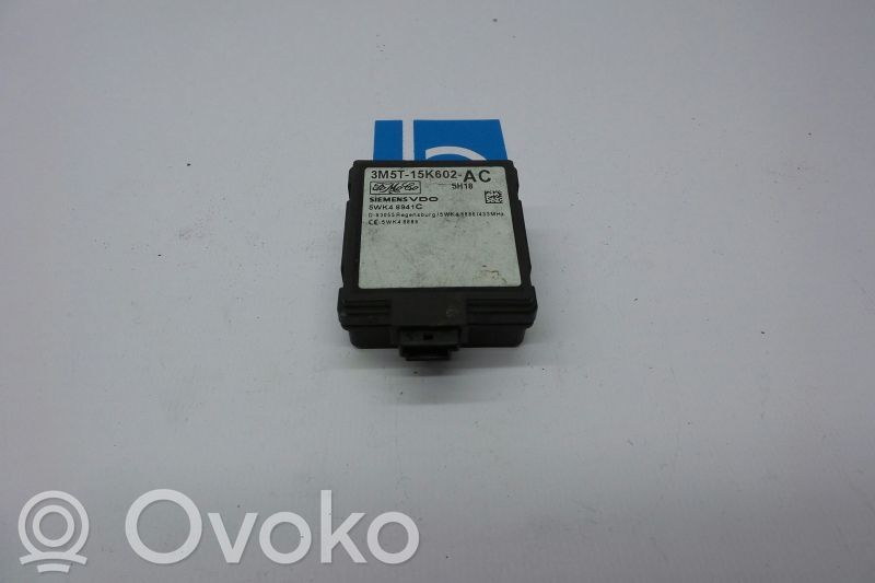 Antenas pastiprinātājs   3M5T15K602AC