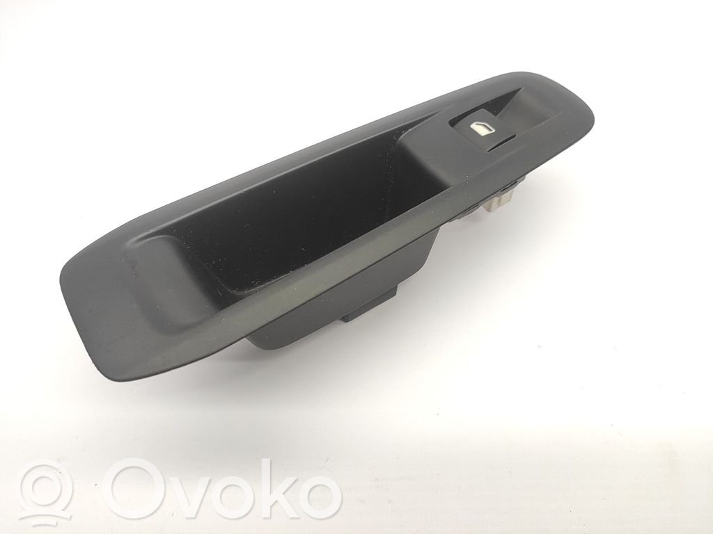 Peugeot 308 Electric window control switch 