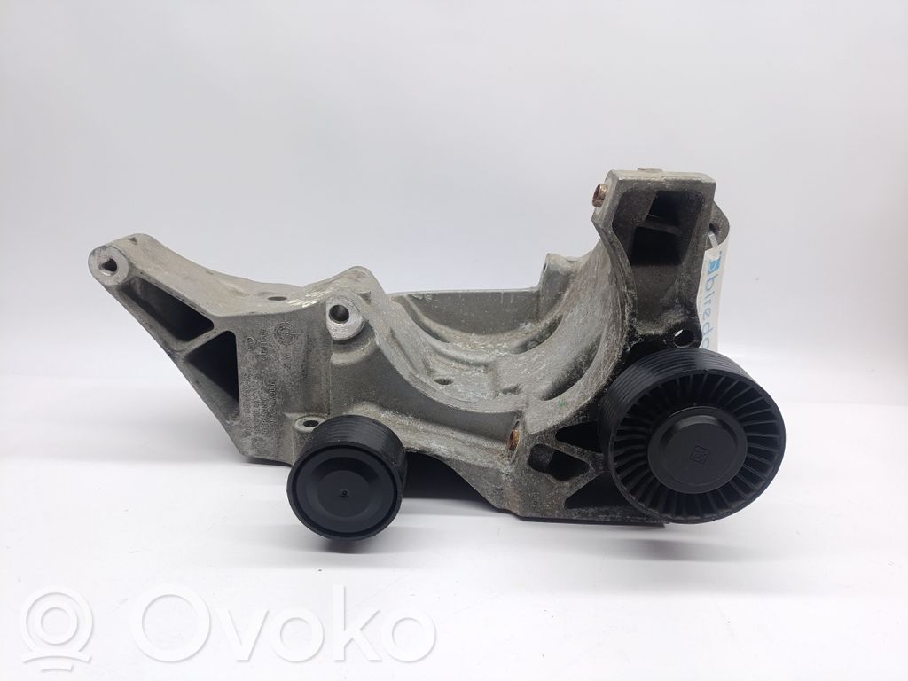 Engine mount bracket   1116780263902,SUPORTEALTERNADOR