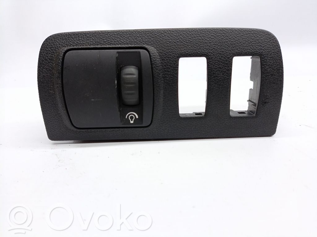 Interruptor de luz   259808163R,648450001R,PARAVIATURAXENON