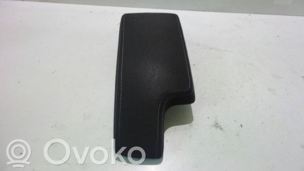 Renault Megane III Armrest 