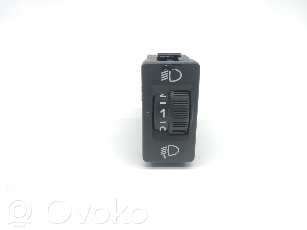 Valokatkaisija   9666186877