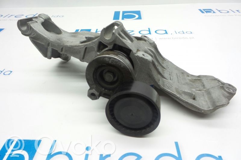 Engine mount bracket   8200669495