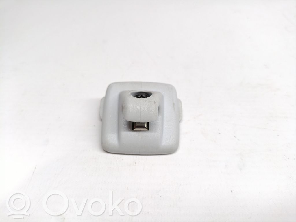 Sun visor clip/hook/bracket   A0022S