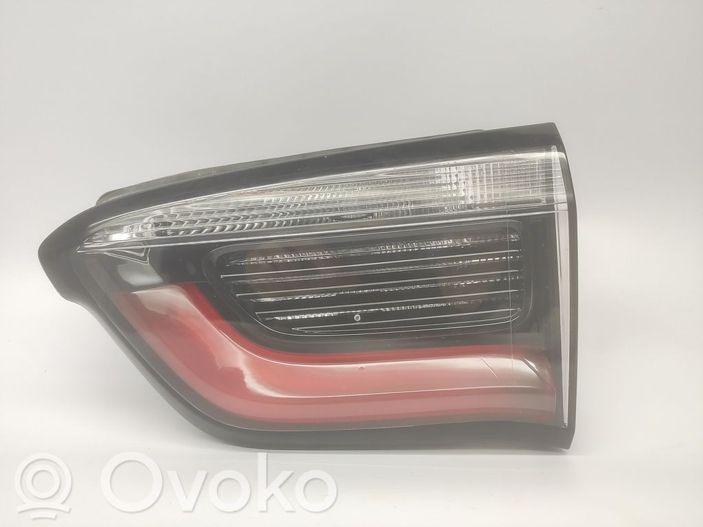 Jeep Compass Lampy tylnej klapy bagażnika 