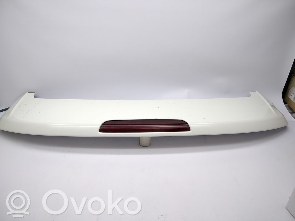 Jeep Compass Takaluukun/tavaratilan spoileri 
