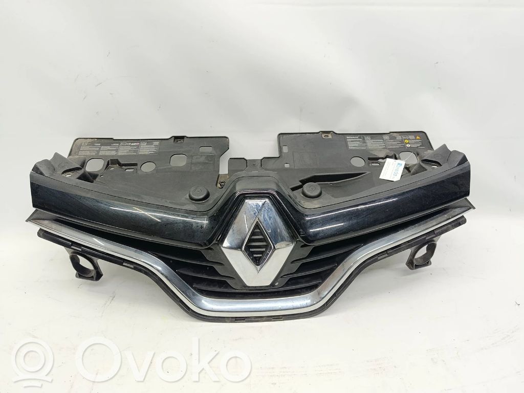 Renault Captur Etusäleikkö 