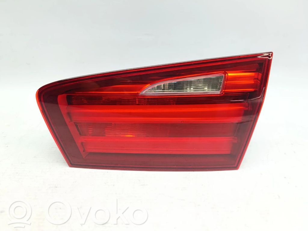 BMW 5 F10 F11 Lampă spate în capacul portbagajului 