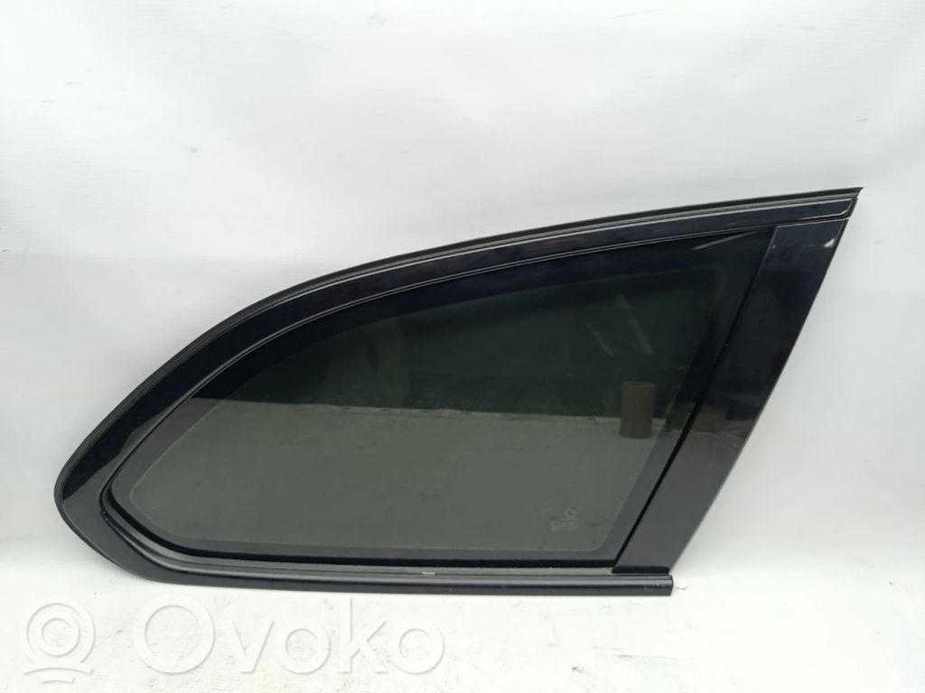 BMW 5 F10 F11 Geam lateral spate 