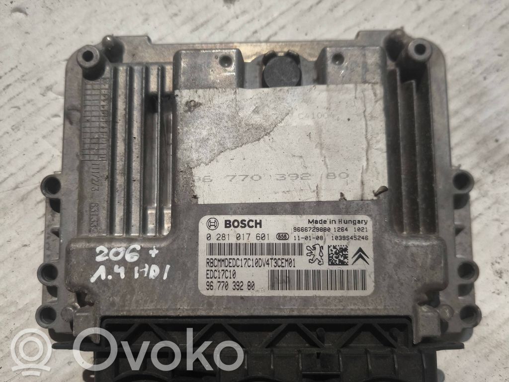 Peugeot 206+ Engine control unit/module 