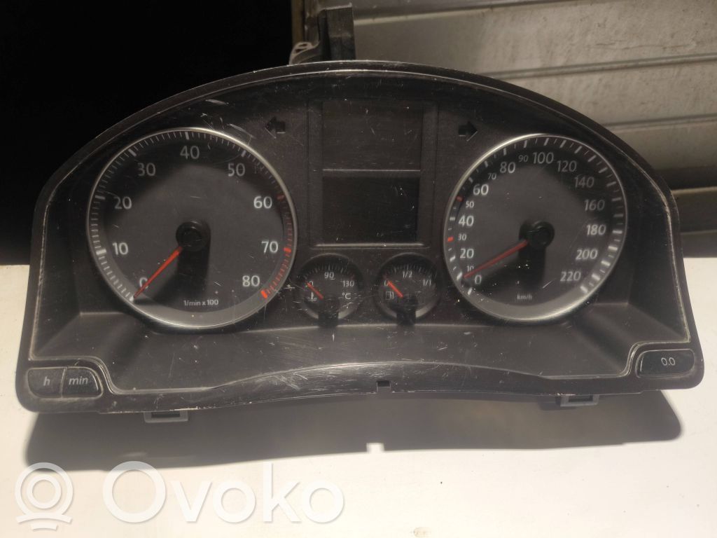 Licznik / Prędkościomierz   1K0920850P,V3556120,VWZ7Z0D9552638
