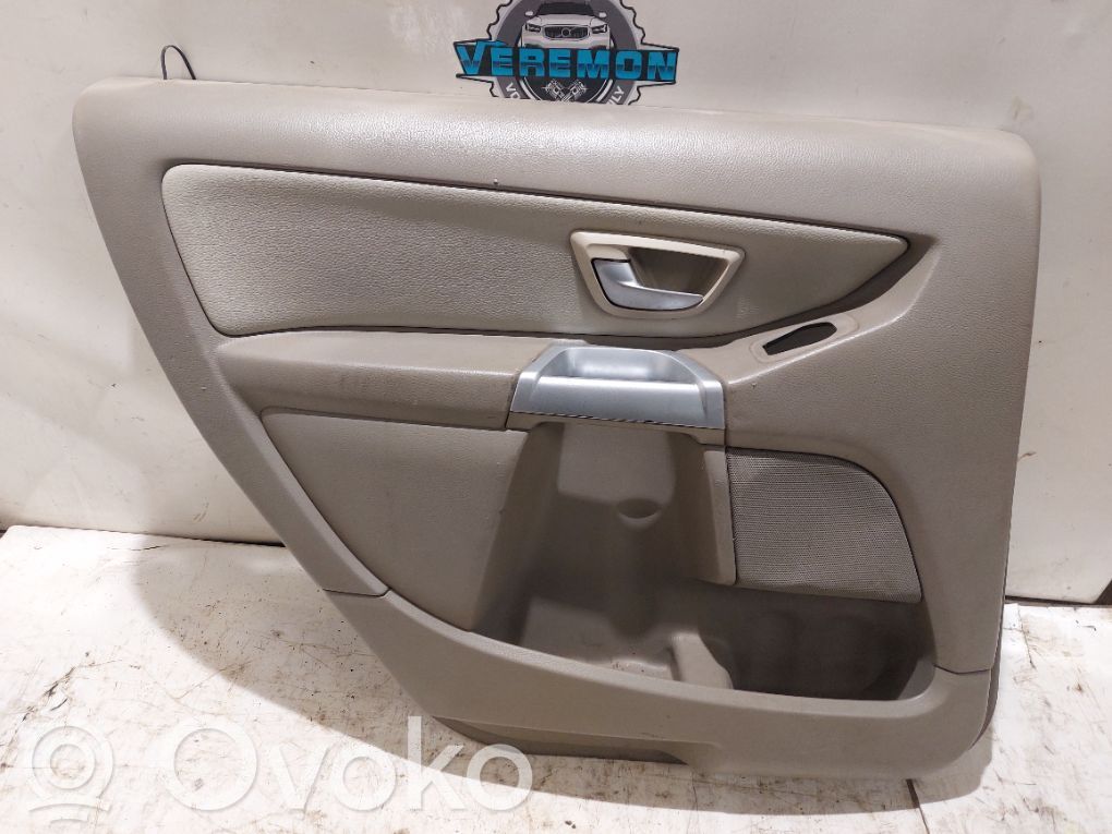 Volvo XC90 Boczki / Poszycie drzwi tylnych 