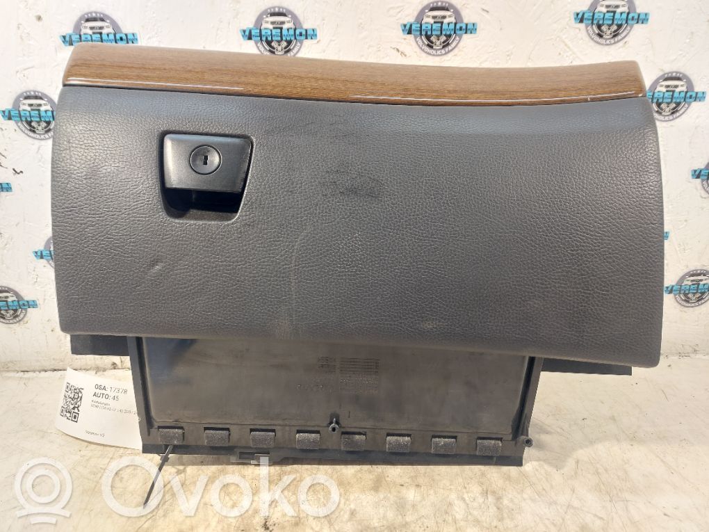 Volvo XC90 Juego guantera 