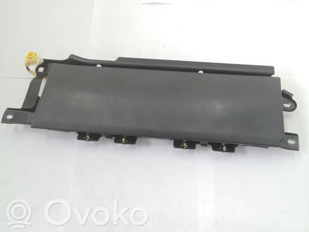 Audi A5 8T 8F Polviturvatyyny 