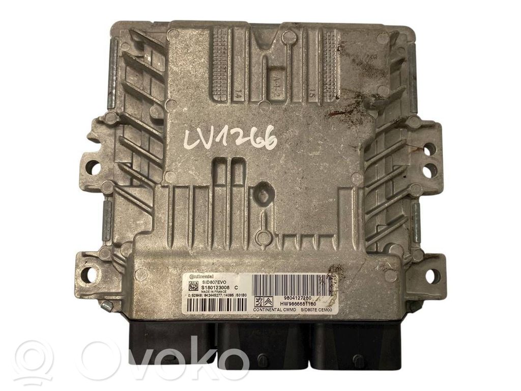 Peugeot 3008 I Engine control unit/module 