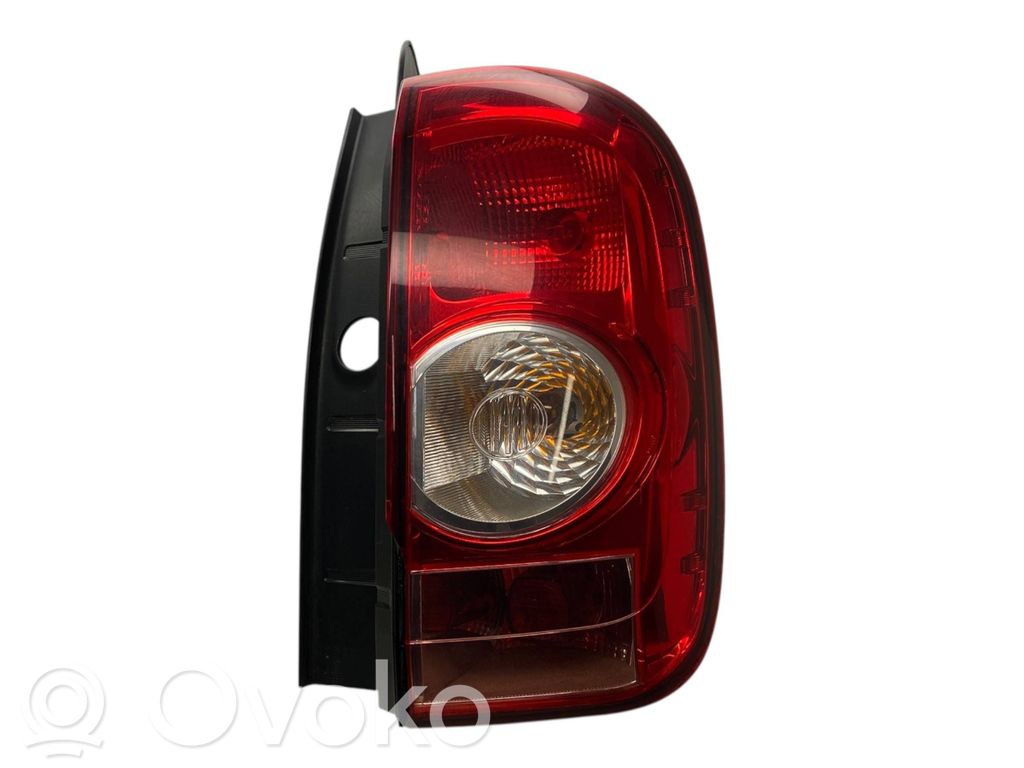 Dacia Duster Rear/tail lights 