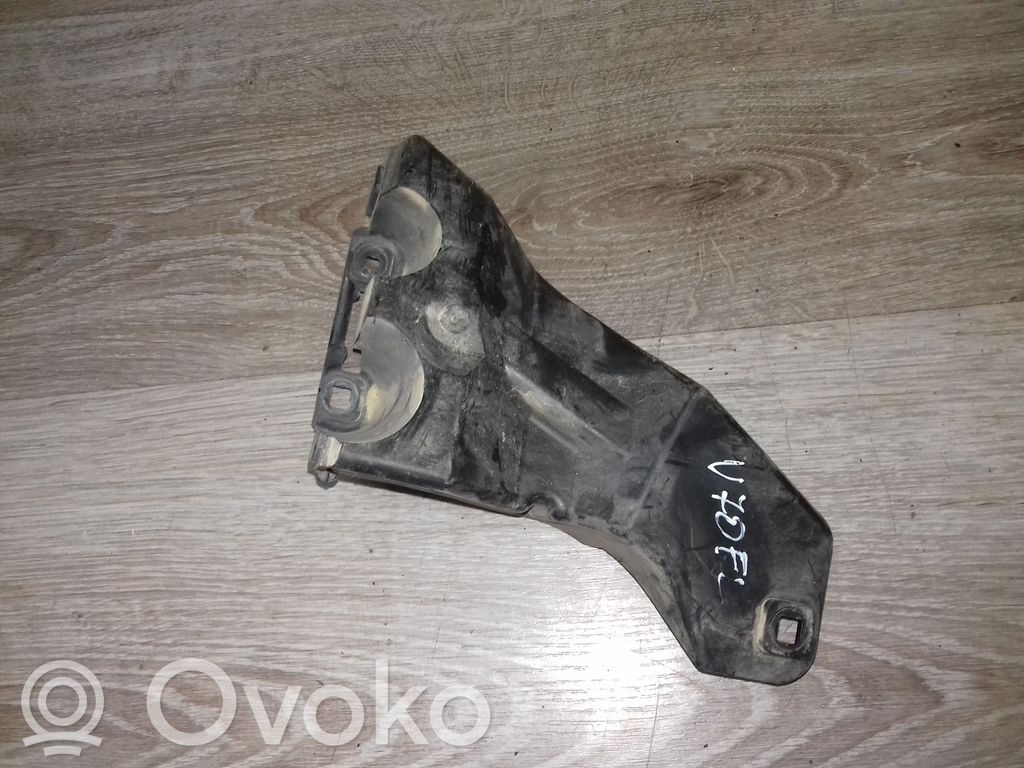 Rear bumper mounting bracket   08693385