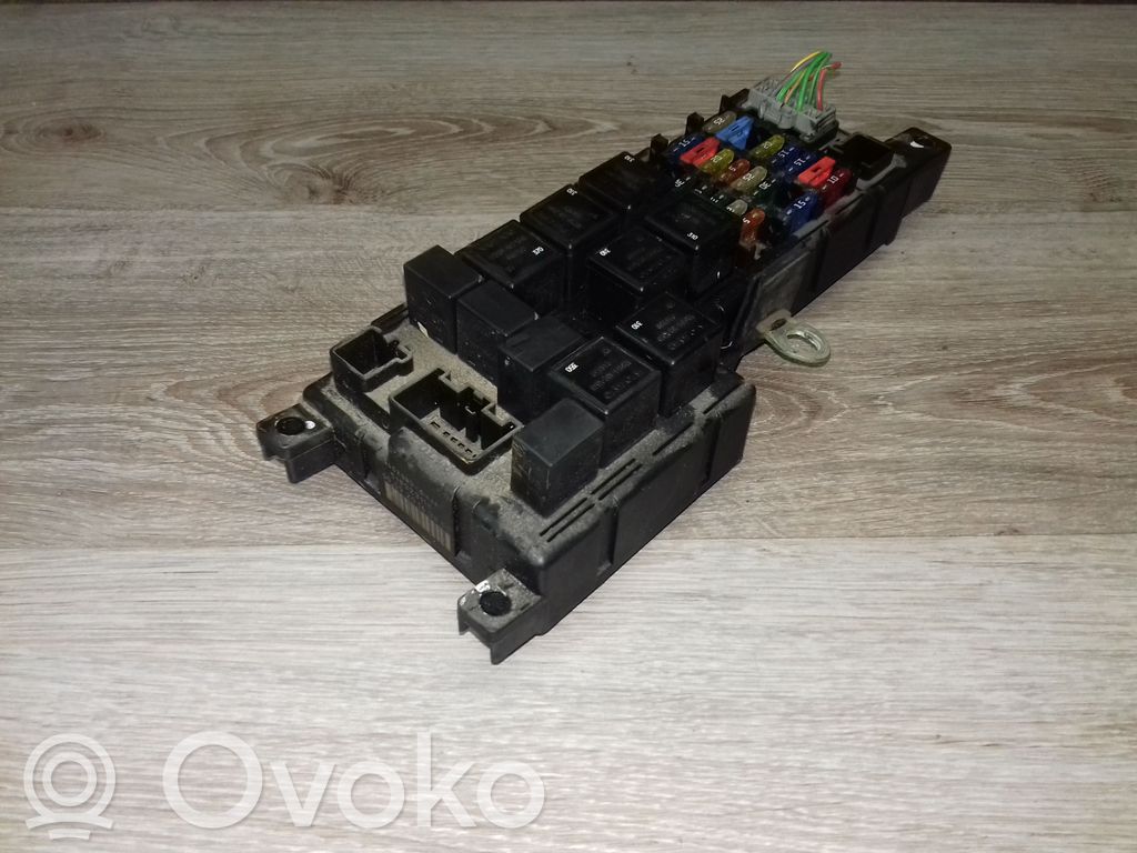 Módulo de fusible   9452993,518323118